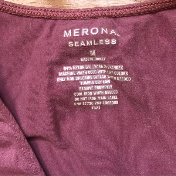 LOT OF 2 Slim-Look Merona Sleeveless Tops Sz M Mauve & Slate Blue Nylon/Spandex - Picture 5 of 9